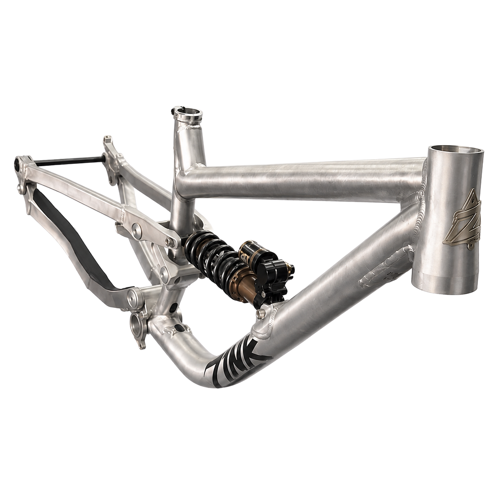 ZADER 27.5 inch rear wheel and short chainstay detail